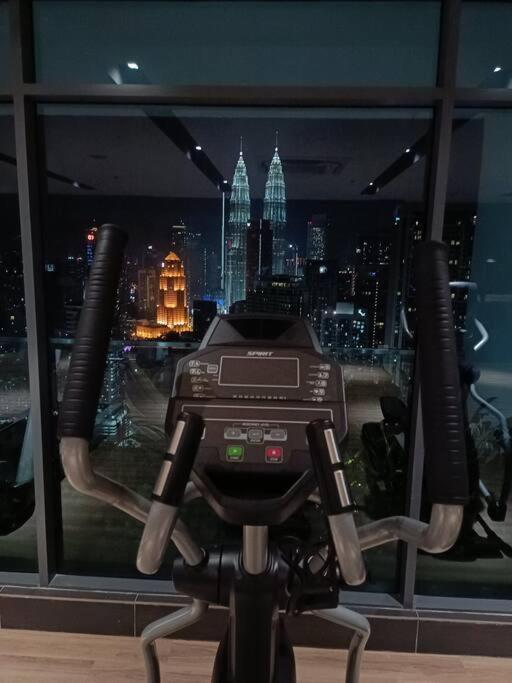 Pangsapuri Col137a Modern Balcony Klcc View & Infinity Pool *