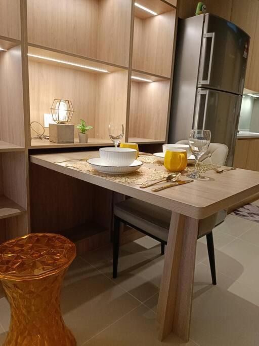 Col137a Modern Balcony Klcc View & Infinity Pool Appartement Kuala Lumpur