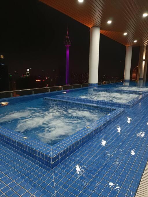 Appartement Col137a Modern Balcony Klcc View & Infinity Pool Kuala Lumpur