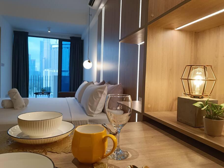 Pangsapuri Col137a Modern Balcony Klcc View & Infinity Pool